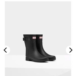 Never Worn Hunter Slim Fit Short Rain Boots